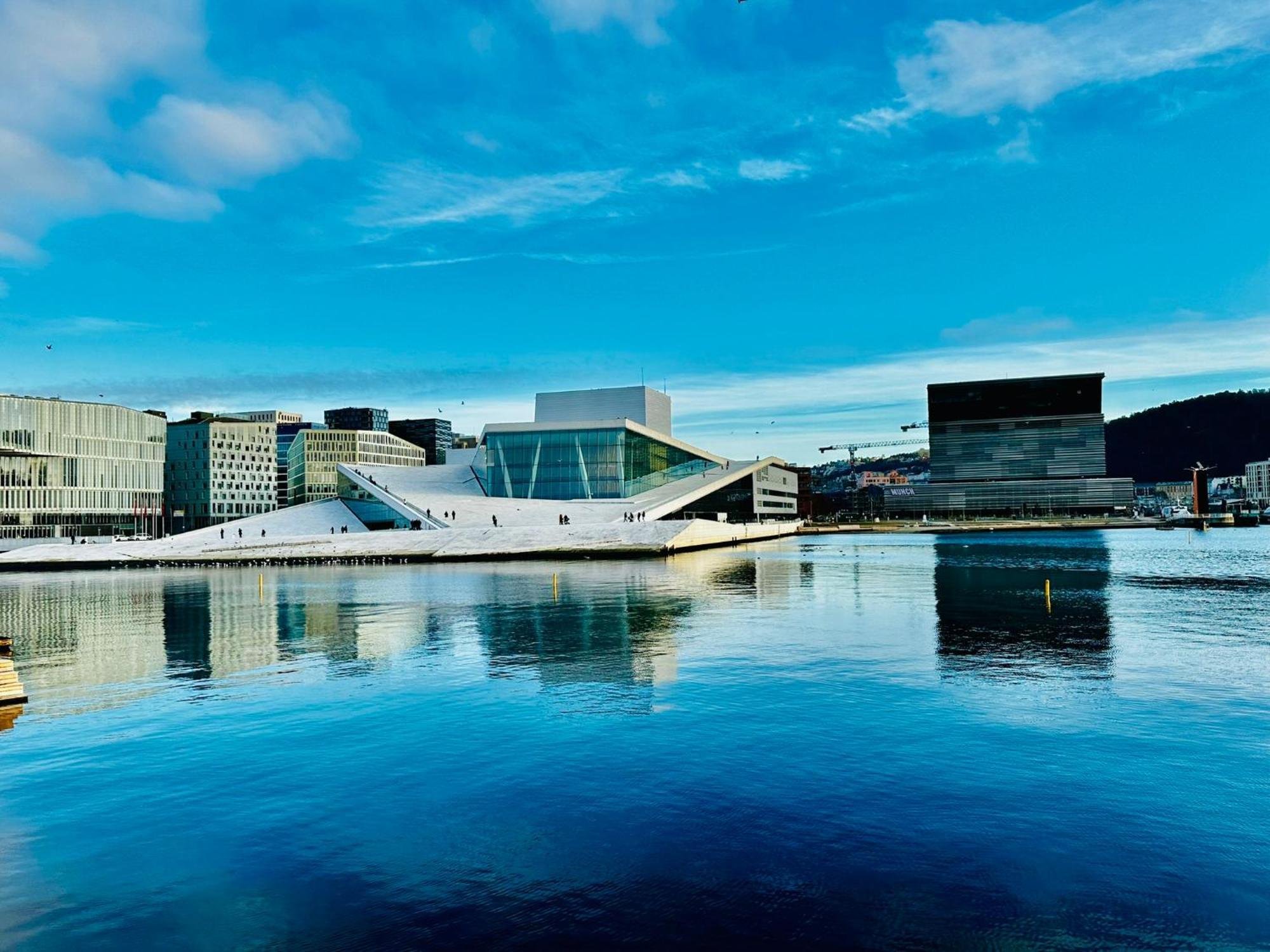 By S & Opera Balcony & Morning Sun * Oslo